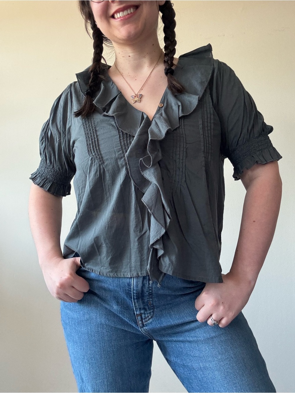 NWT Natural Life Ruffled V-Neck Blouse in Gray